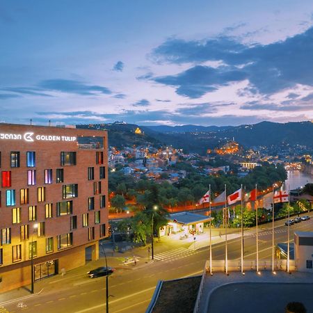 Отель Golden Tulip Design Тбилиси Экстерьер фото