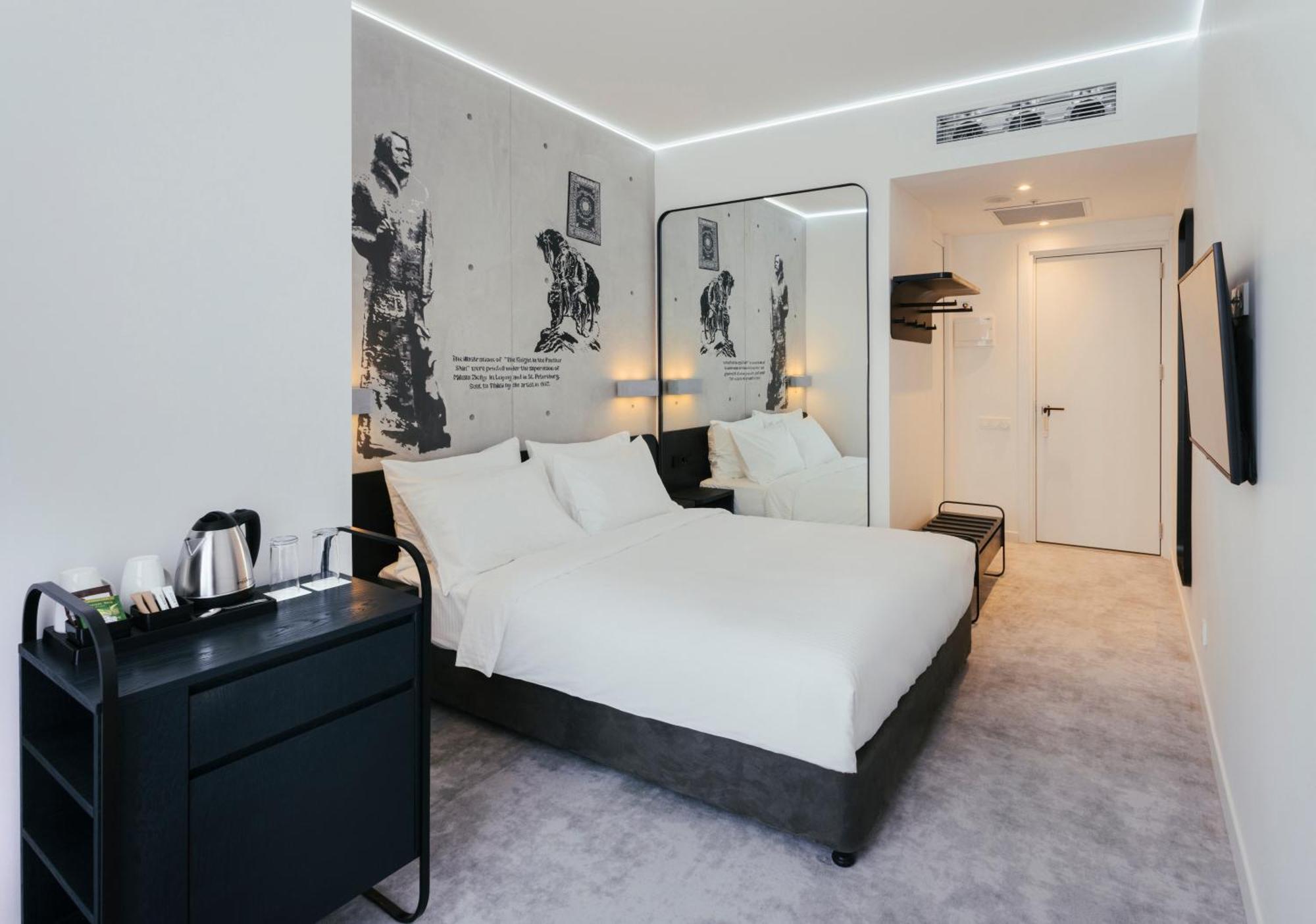 Отель Golden Tulip Design Тбилиси Экстерьер фото